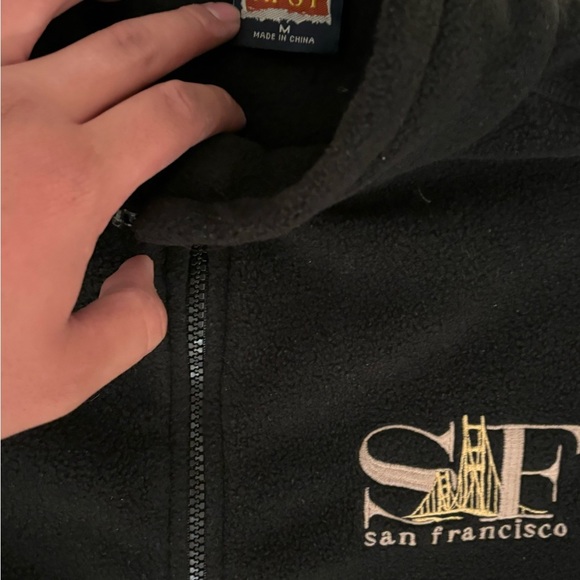 Y2K Tipsy San Francisco Fleece Sweater NWOT - Picture 3 of 3